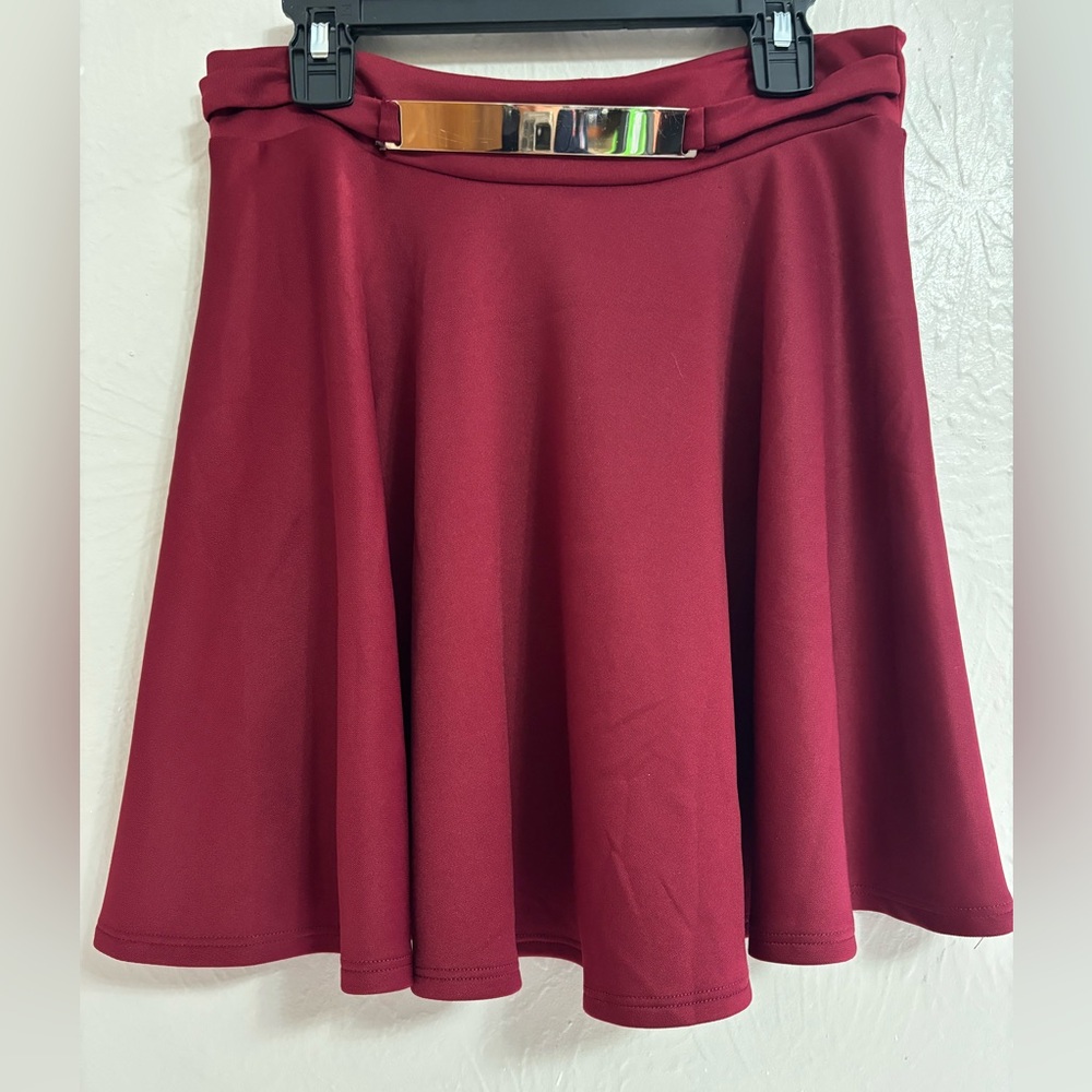 A’GACI skirt in wine color, size M, made in the US